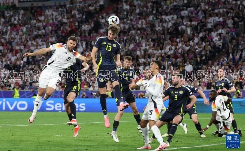 冰雪荣耀：亚冬会赛事中的运动员风采与挑战